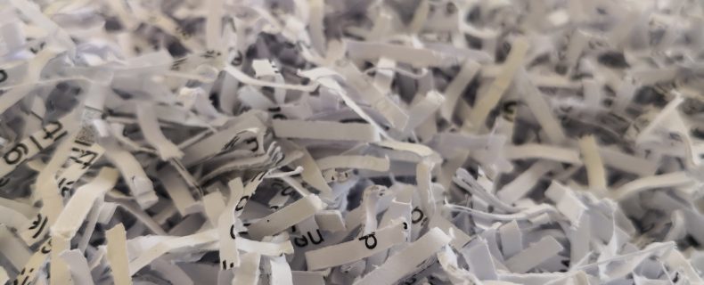 Muss ich meine private Handynummer dem Arbeitgeber mitteilen? (Landesarbeitsgericht Thüringen, Urteil vom 16.05.2018, Az.6 Sa 442/17)